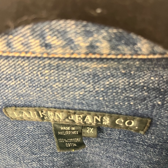Lauren Jean (Ralph Lauren) Distressed Denim Jean Jacket with pockets - Picture 2 of 8